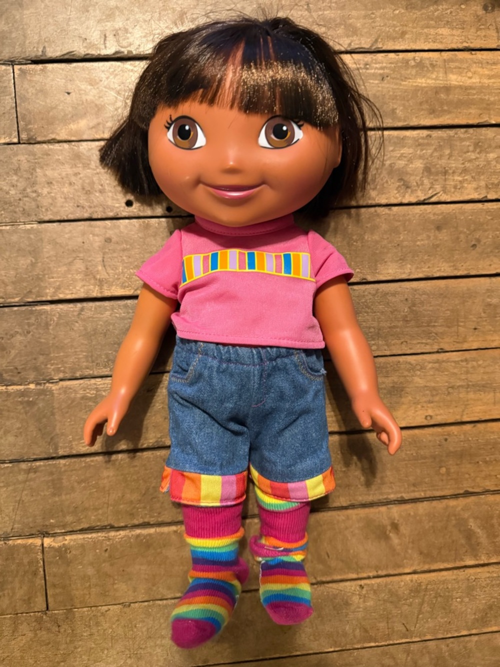 Nickelodeon Dora the Explorer 15" Play Doll Dark Brown Hair